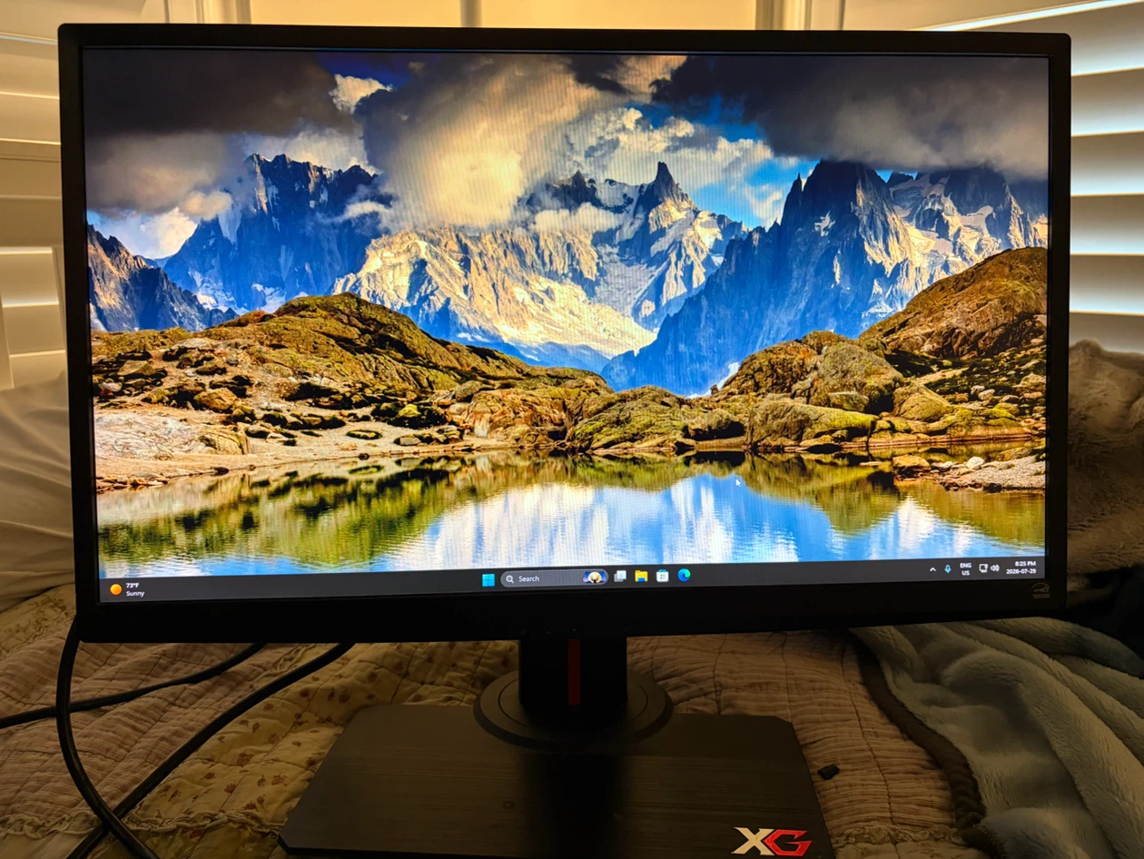 244 Hz 1080 p monitor