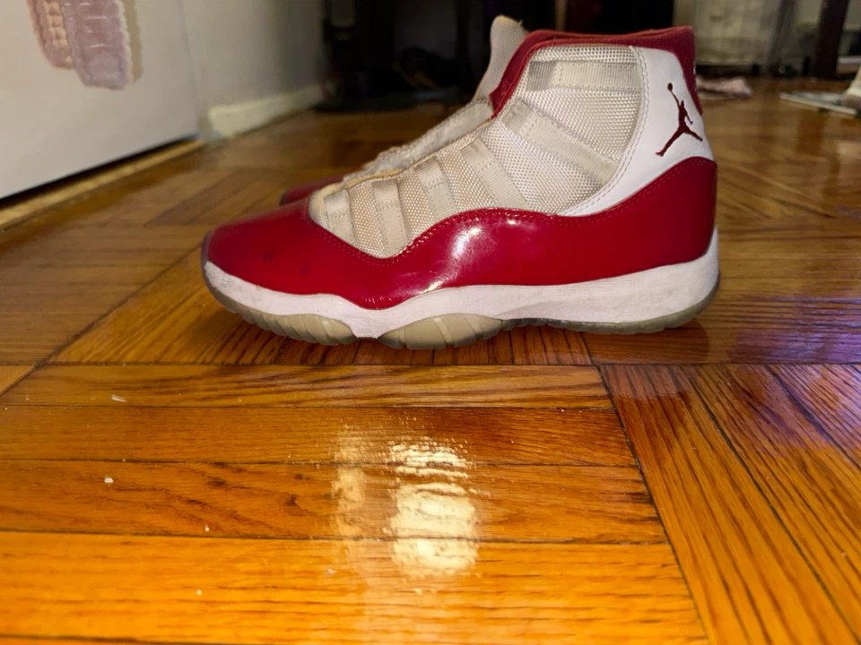 Air Jordan 11 Retro TD "Gym Red" - photo 2