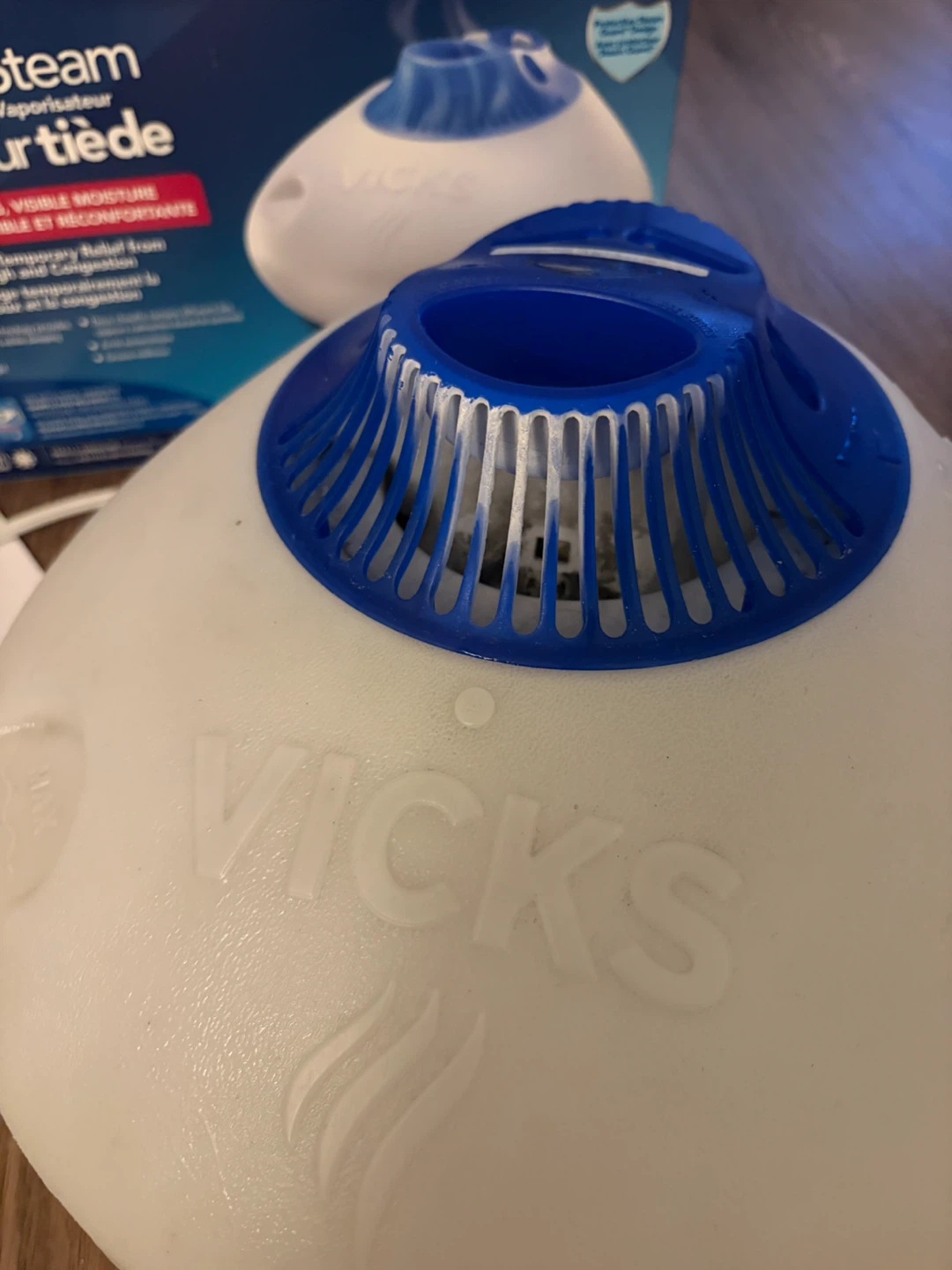 Vicks WarmSteam Vaporizer - photo 2