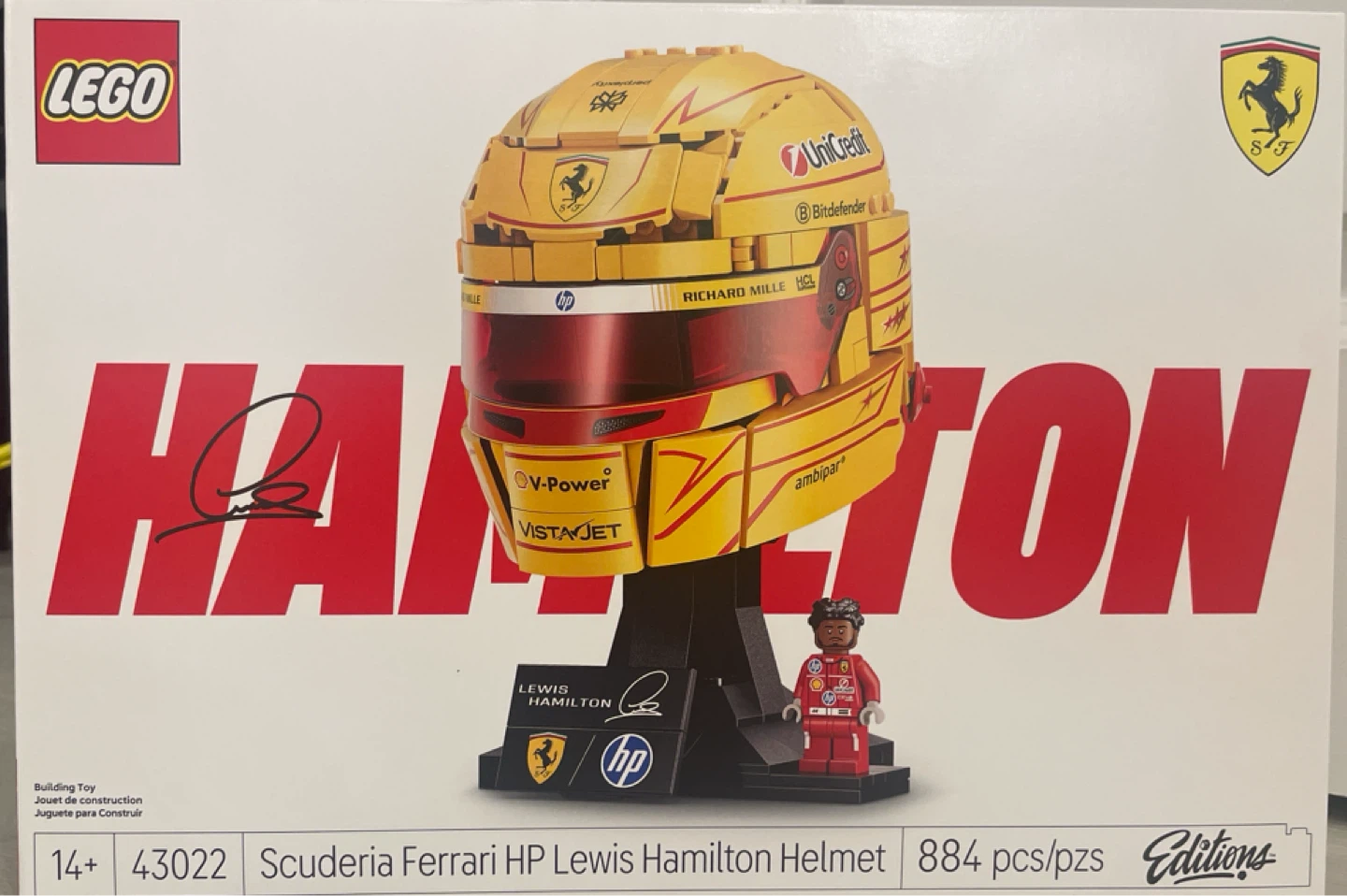 LEGO Scuderia Ferrari HP Lewis Hamilton Helmet Set - photo 2