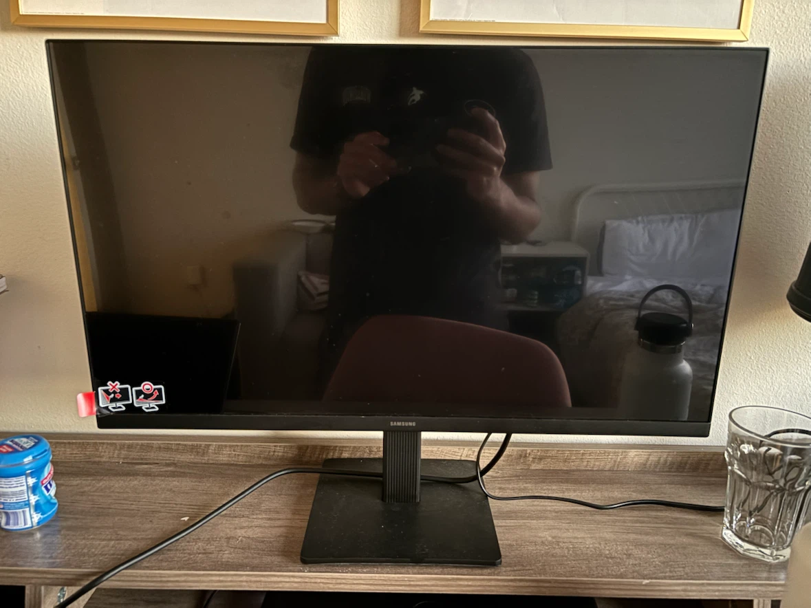 Samsung Essential Monitor S3 24 inch - photo 3
