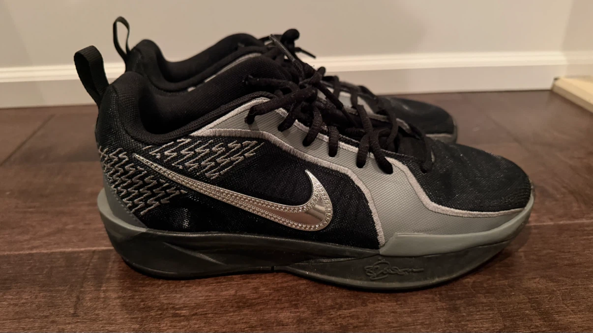 Nike Basketball Shoes - Sabrina 1s Size 7 Unisex Grade School - photo 3