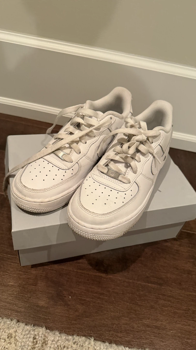 Nike Air Force 1 Low White Sneakers Size 7 Boys
