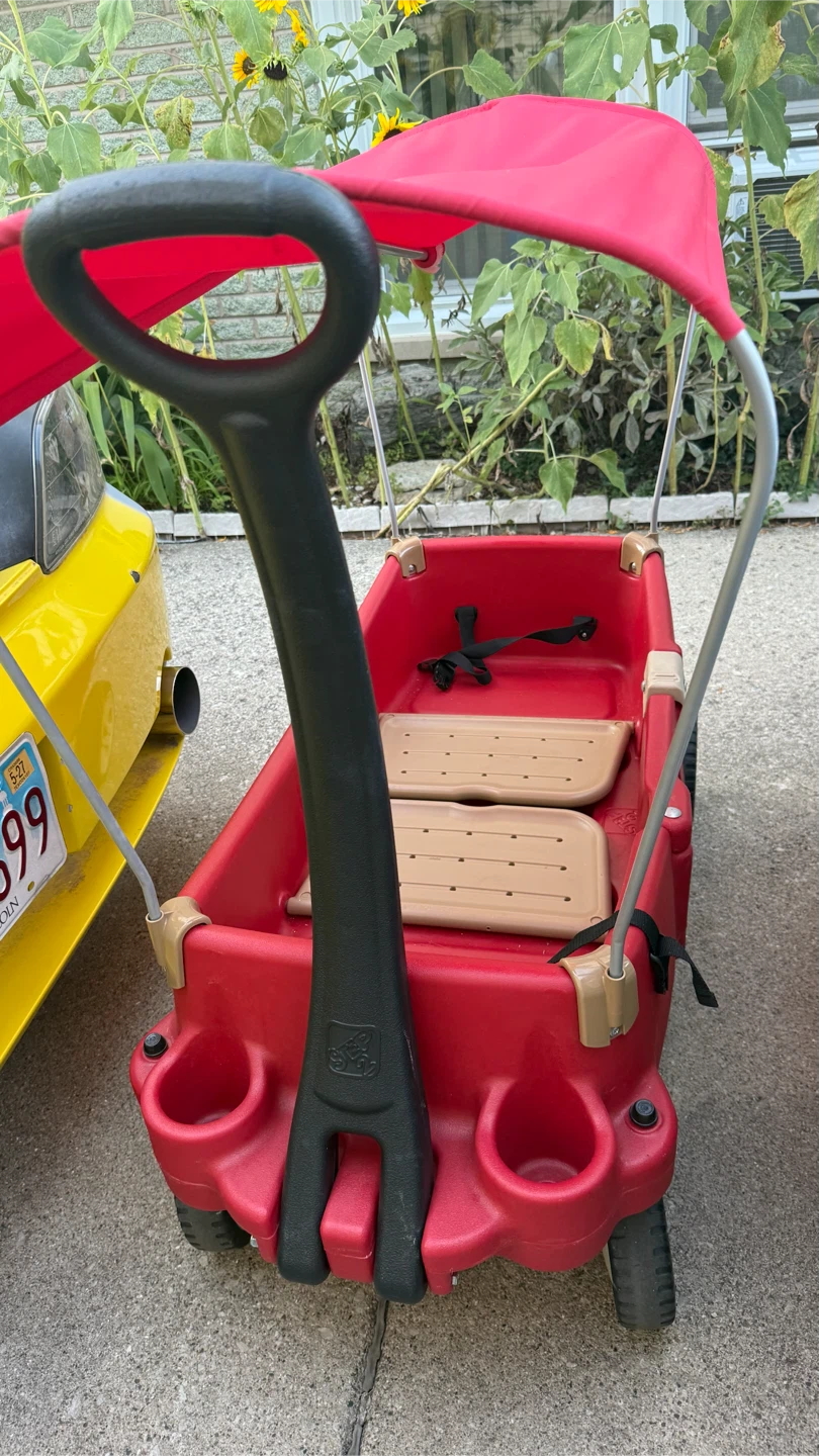 Step2 Red Kids Wagon with Canopy check more pictures - photo 4