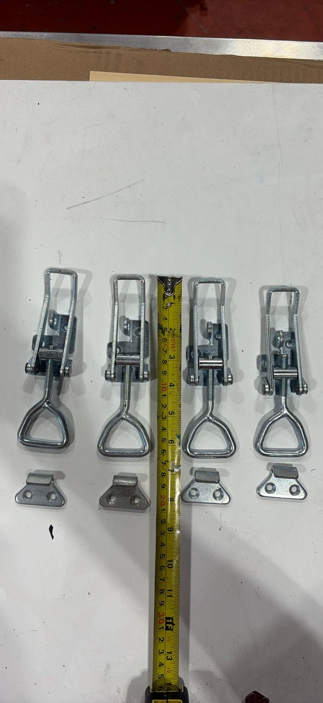 Set of 4 Metal Draw Latches