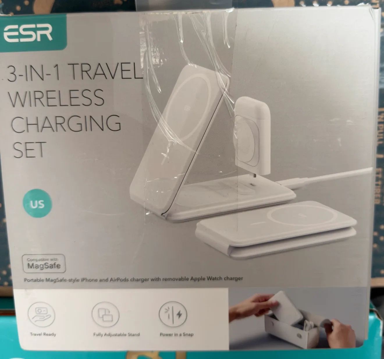 ESR 3-in-1 Travel Wireless Charging Set
