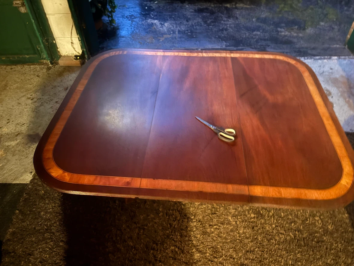 Antique Mahogany Dining Table - photo 4
