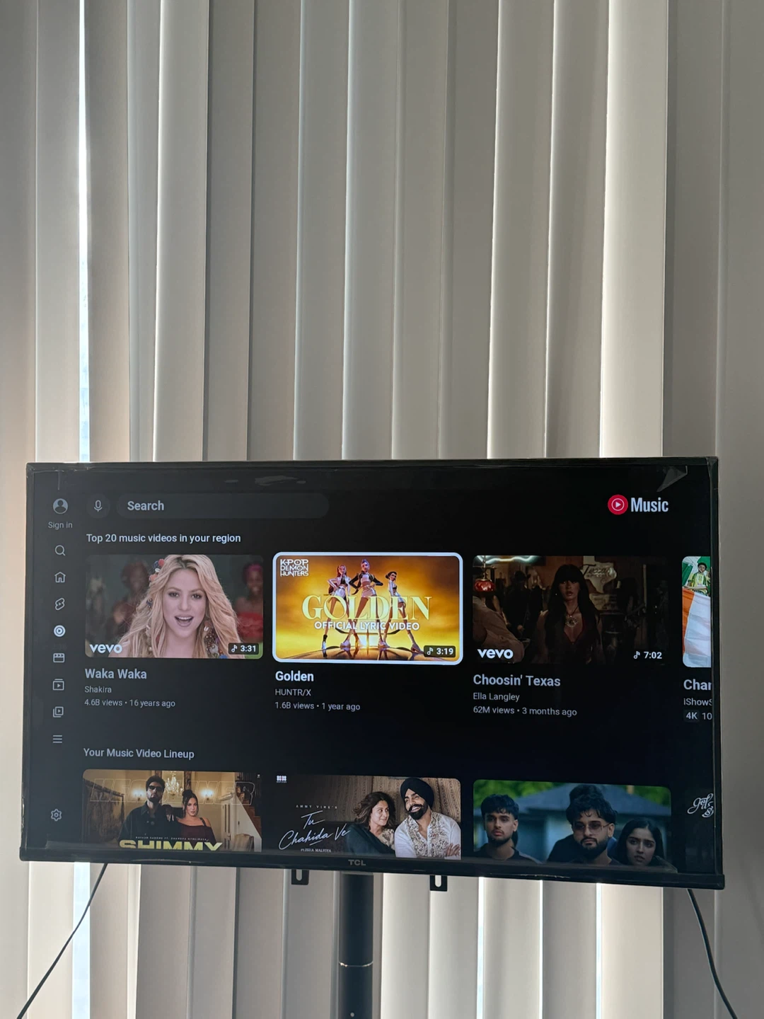 TCL 43 Inch UHD 4K Google TV - photo 2