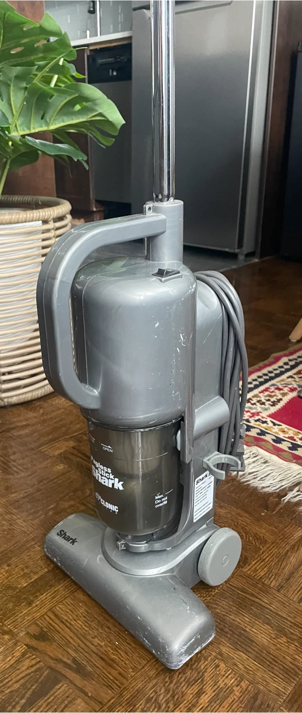 Shark Bagless Vacuum Cleaner