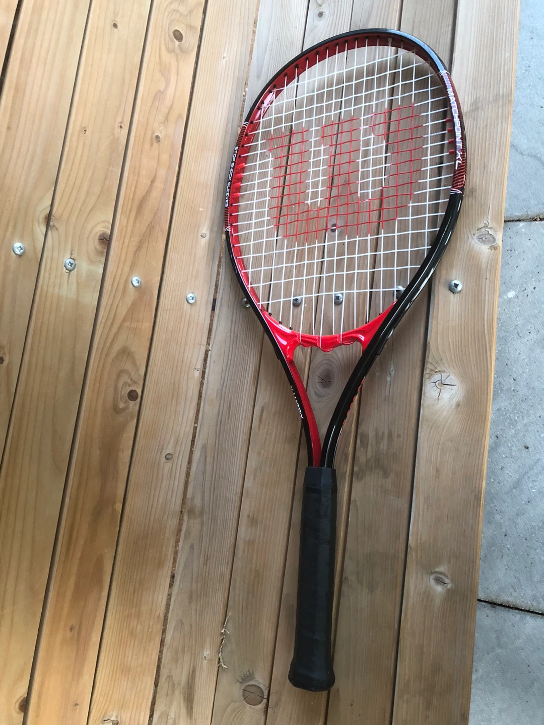 Wilson Matchpoint XL V-Matrix Tennis Racquet