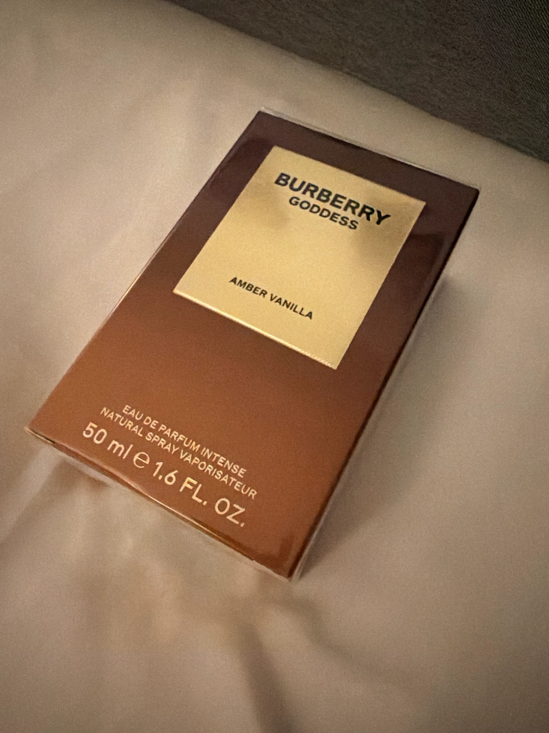 Burberry Goddess Parfum Intense Amber Vanilla 50ml - photo 2