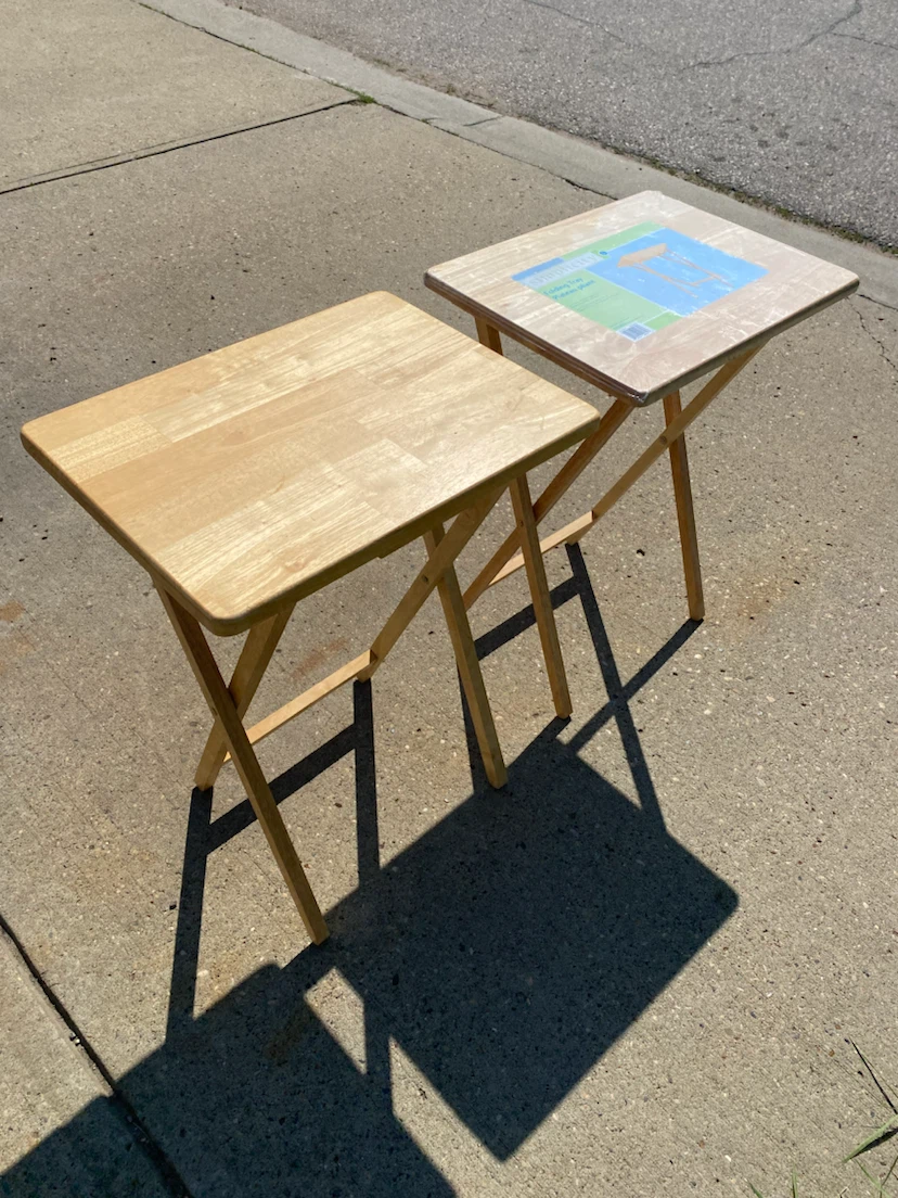 Simplicity Folding Tray Table Set ***