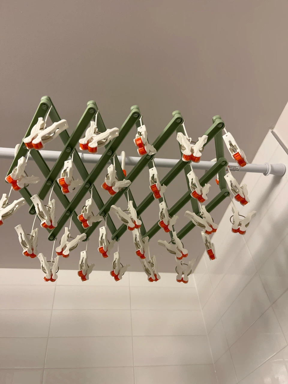Collapsible Drying Rack with 20 Clips