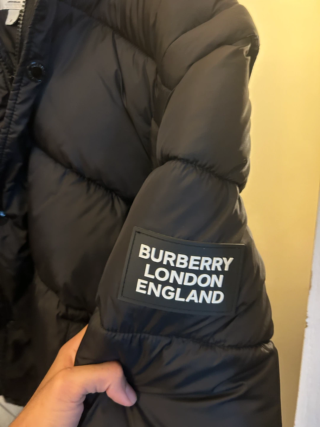 Burberry Puffer Jacket - photo 4