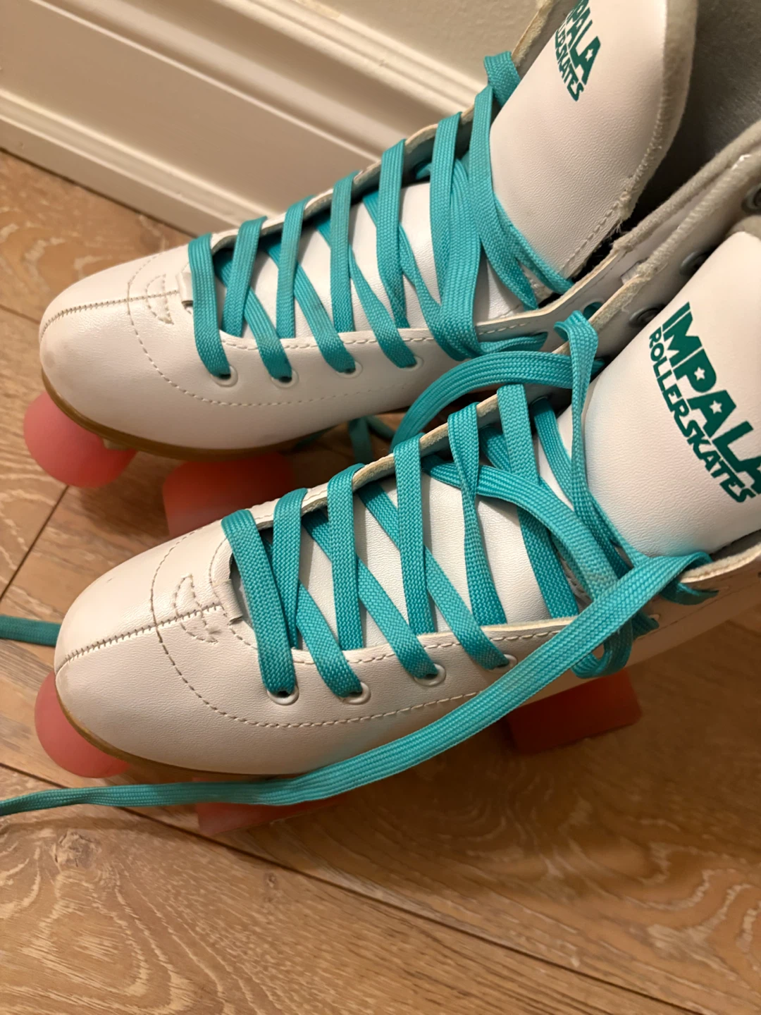 Impala White Roller Skates with Teal Laces - photo 2