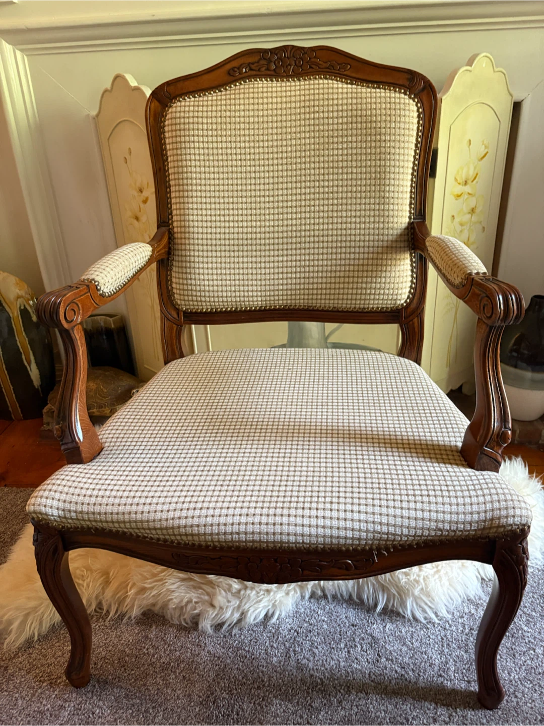 Vintage Accent Chair - photo 2