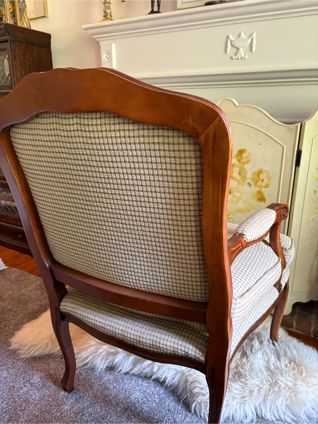 Vintage Accent Chair - photo 4
