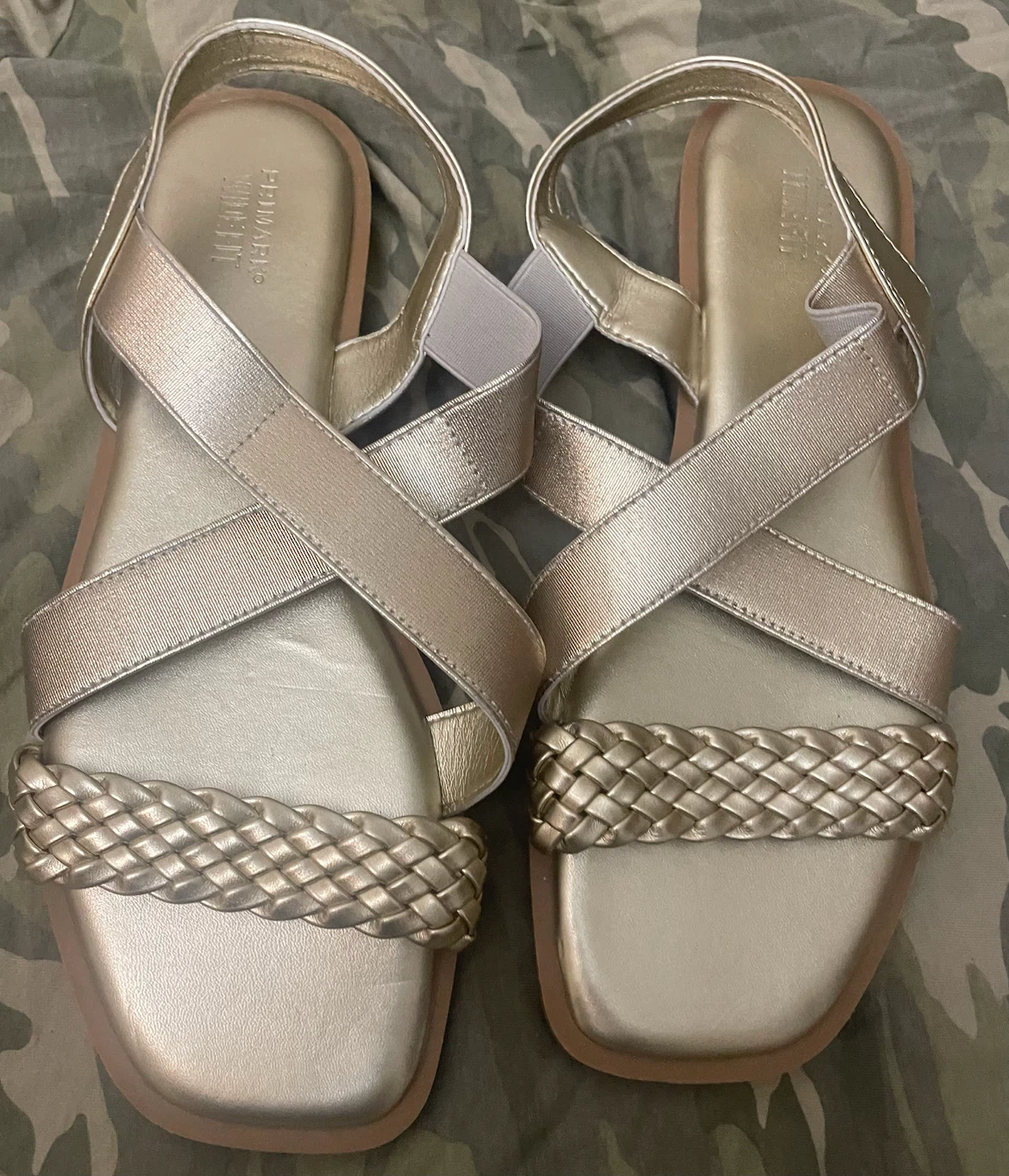 Size 10 wide Gold Braided Flat Sandals - photo 4
