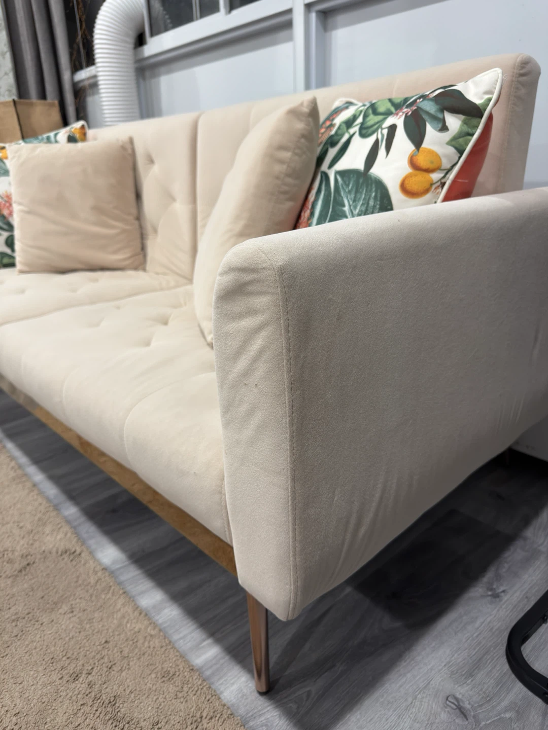 Beige Loveseat Sofa convertible to bed sofa - photo 3
