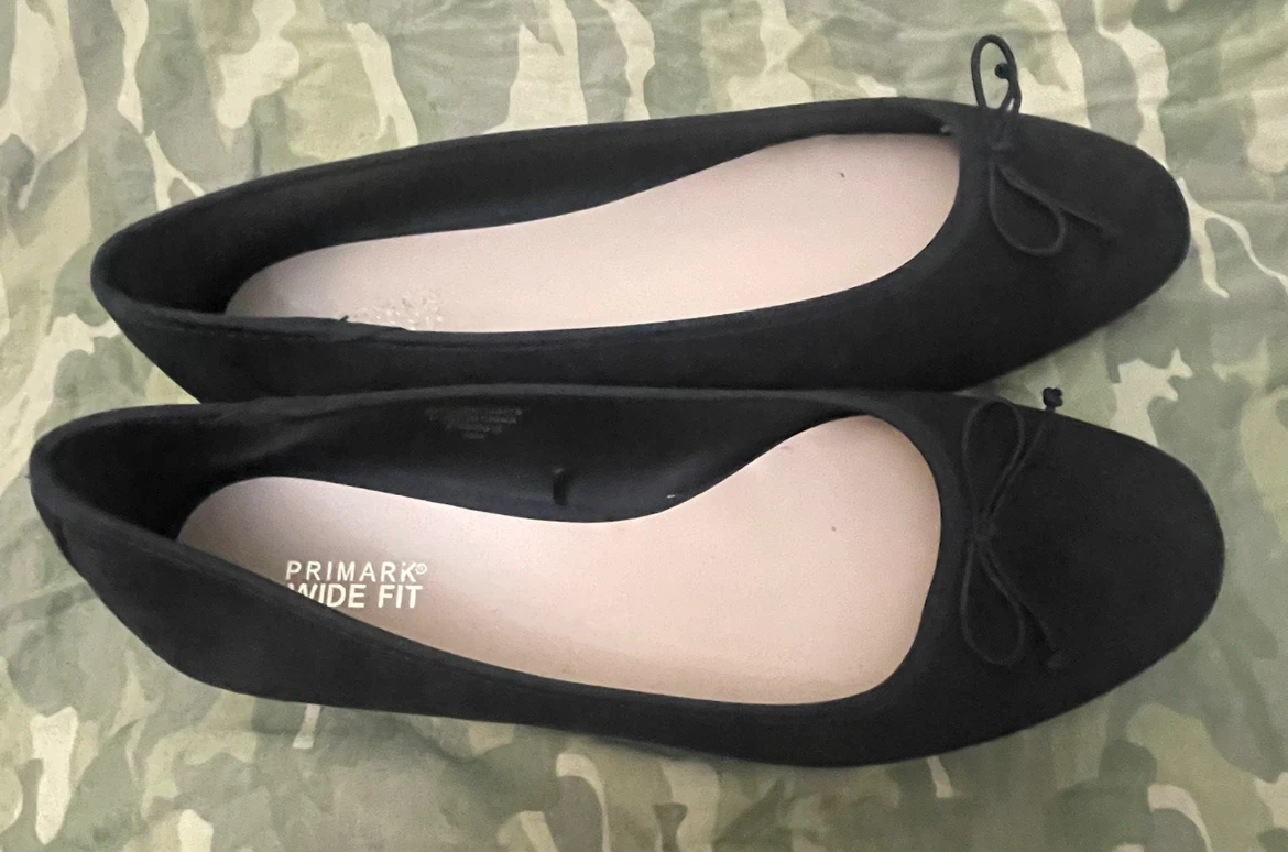 Size 10 Wide Primark Black Wide Fit Ballerina Flats - photo 4