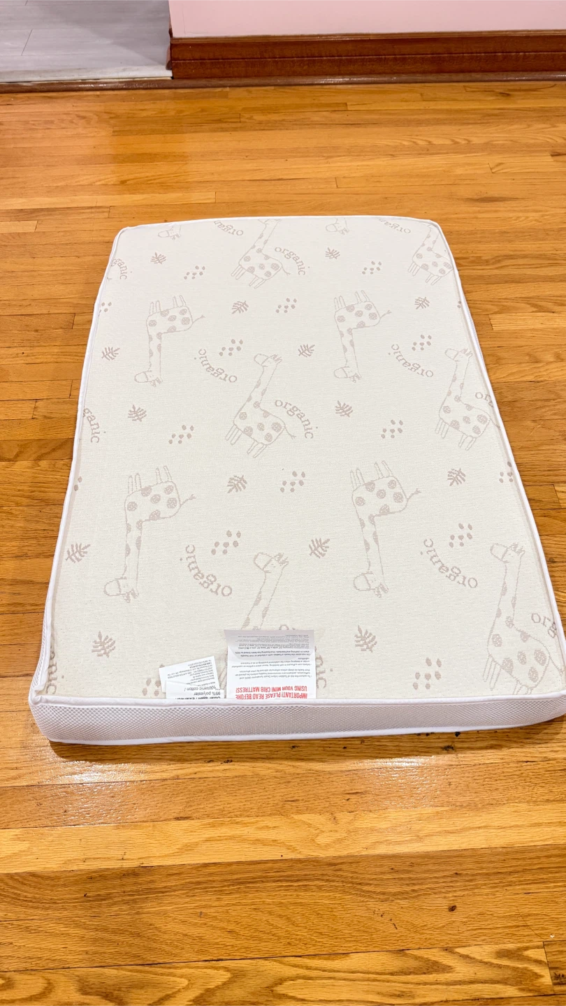 Dream On Me Convertible Mini Crib - photo 5