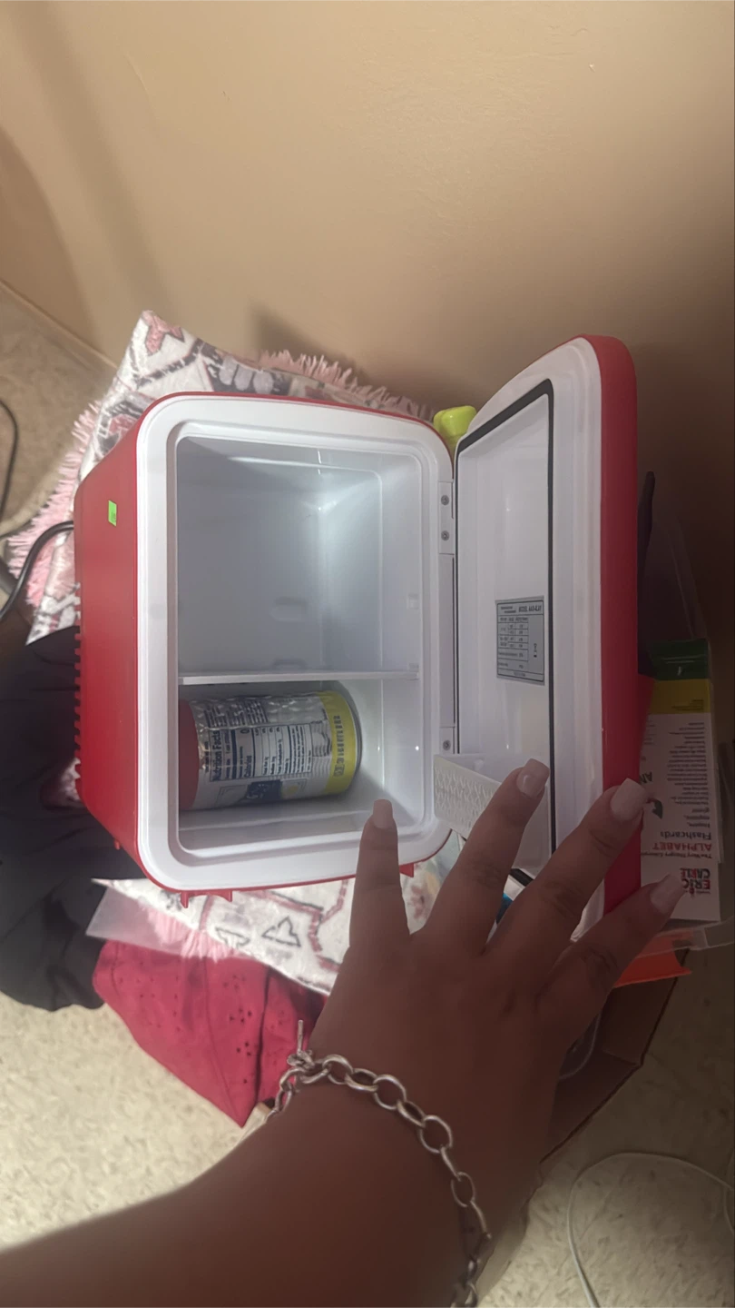 Red Mini Fridge - photo 2