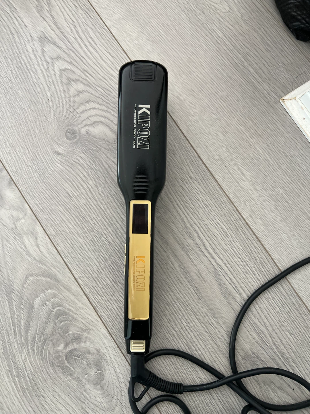 KIPOZI Flat Iron Hair Straightener
