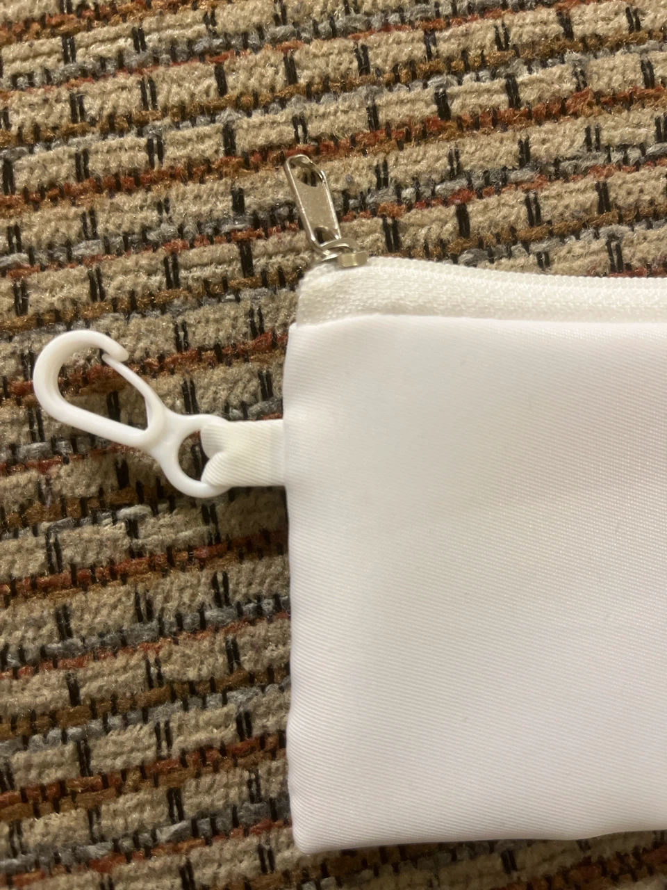 White Zippered Pouch - photo 2