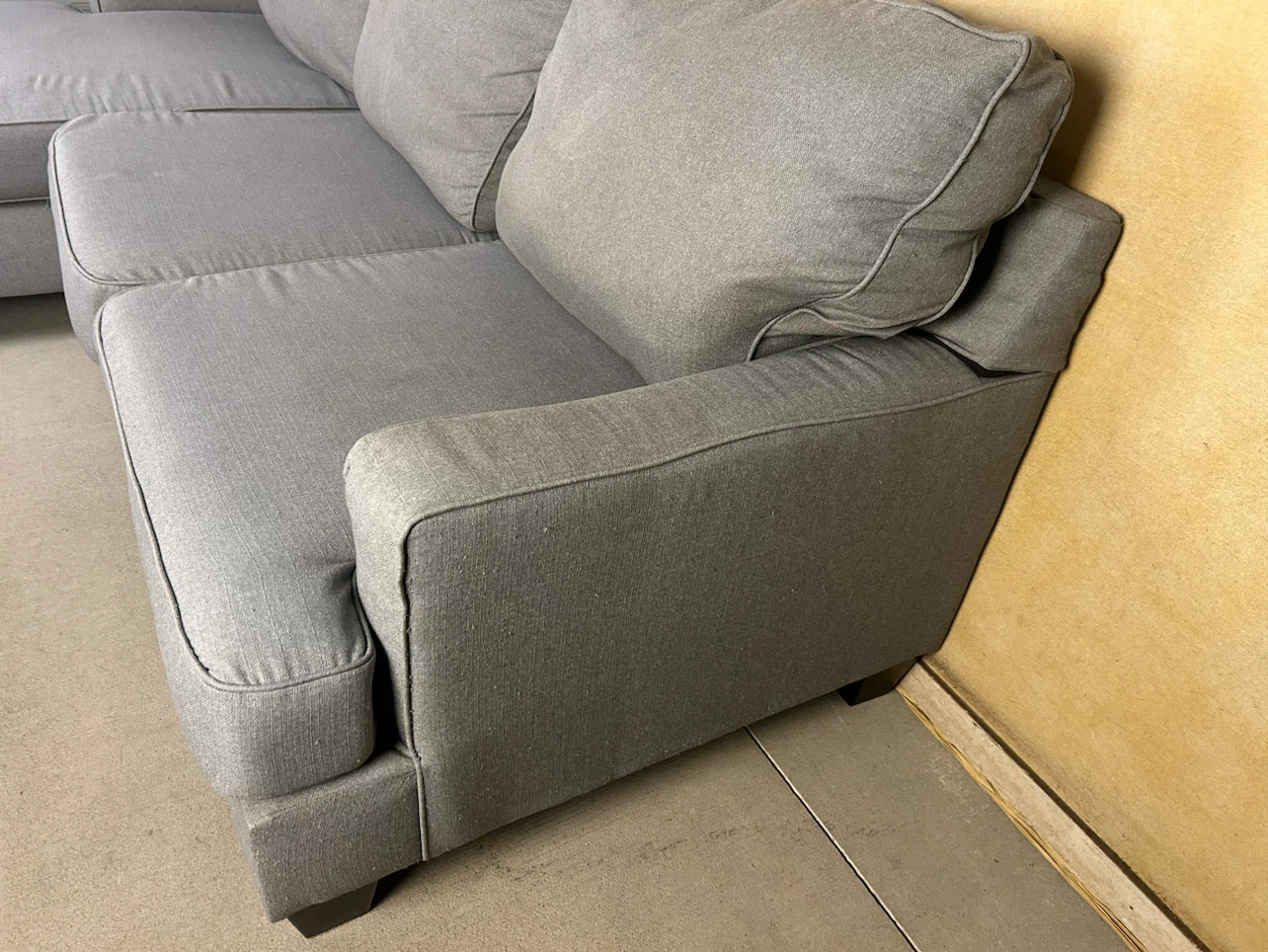 DELIVERY AVAILABLE! GREY FABRIC SECTIONAL SOFA FOR $350! - photo 2