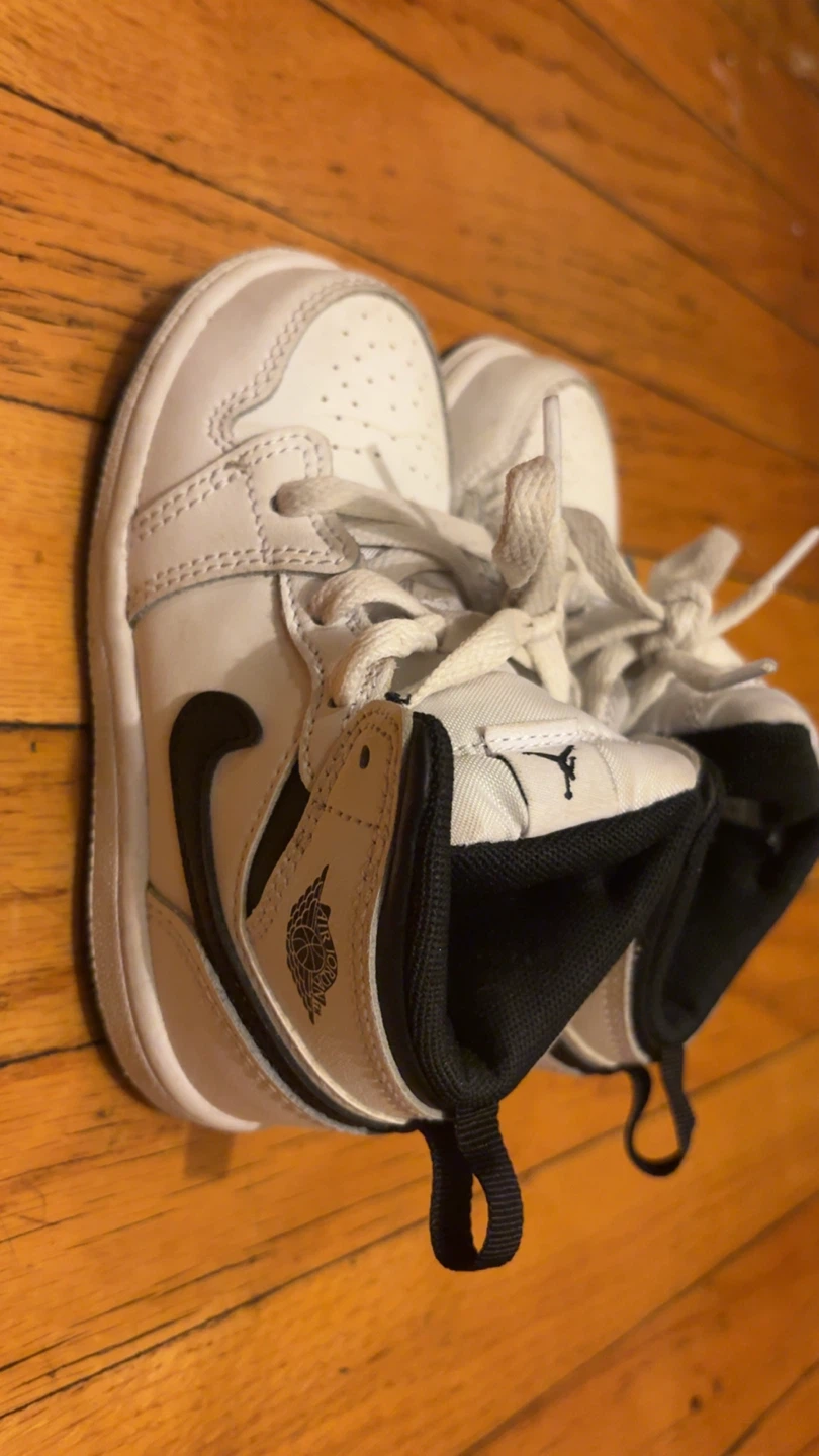 Air Jordan 1 Toddler Shoes