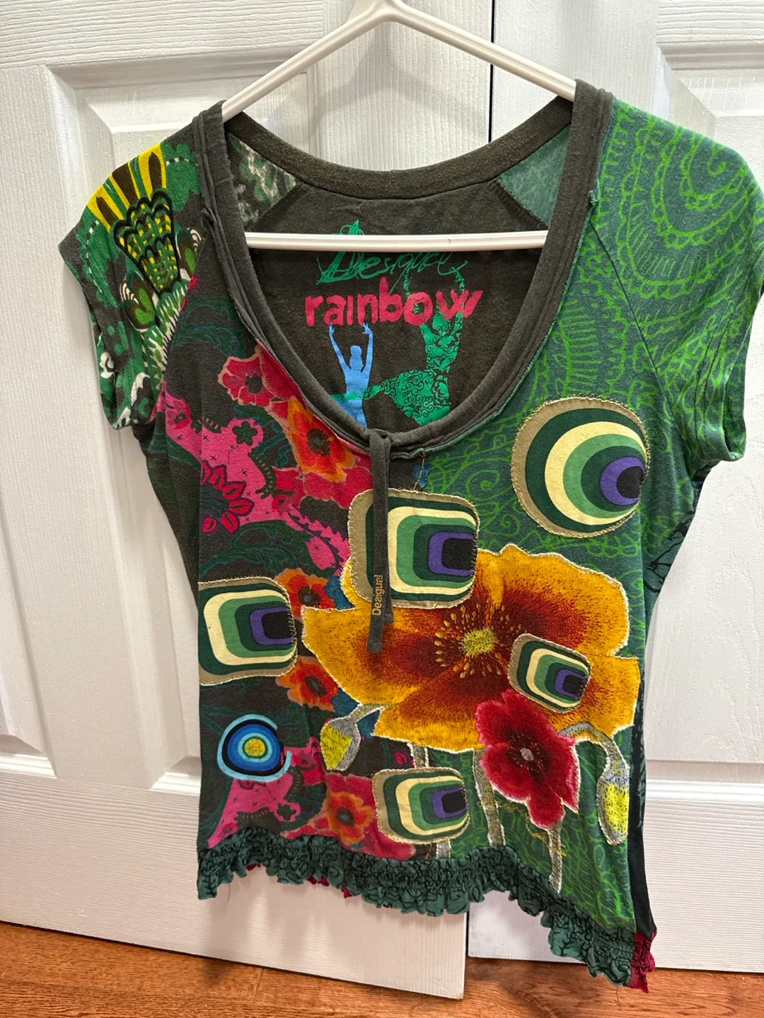 Desigual Women's Multi-Color Graphic T-Shirt Size M