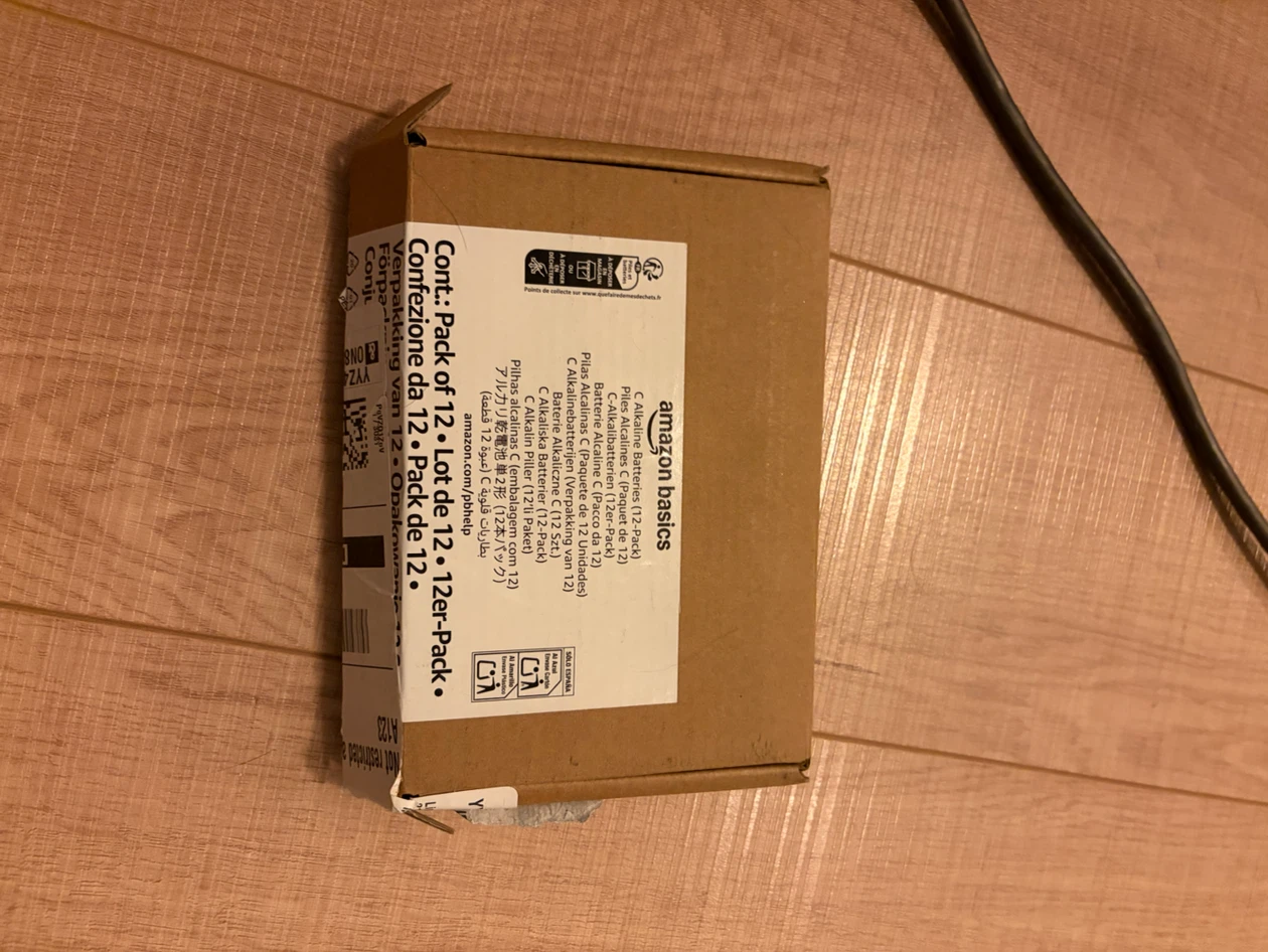 12 pack C Alkaline batteries
