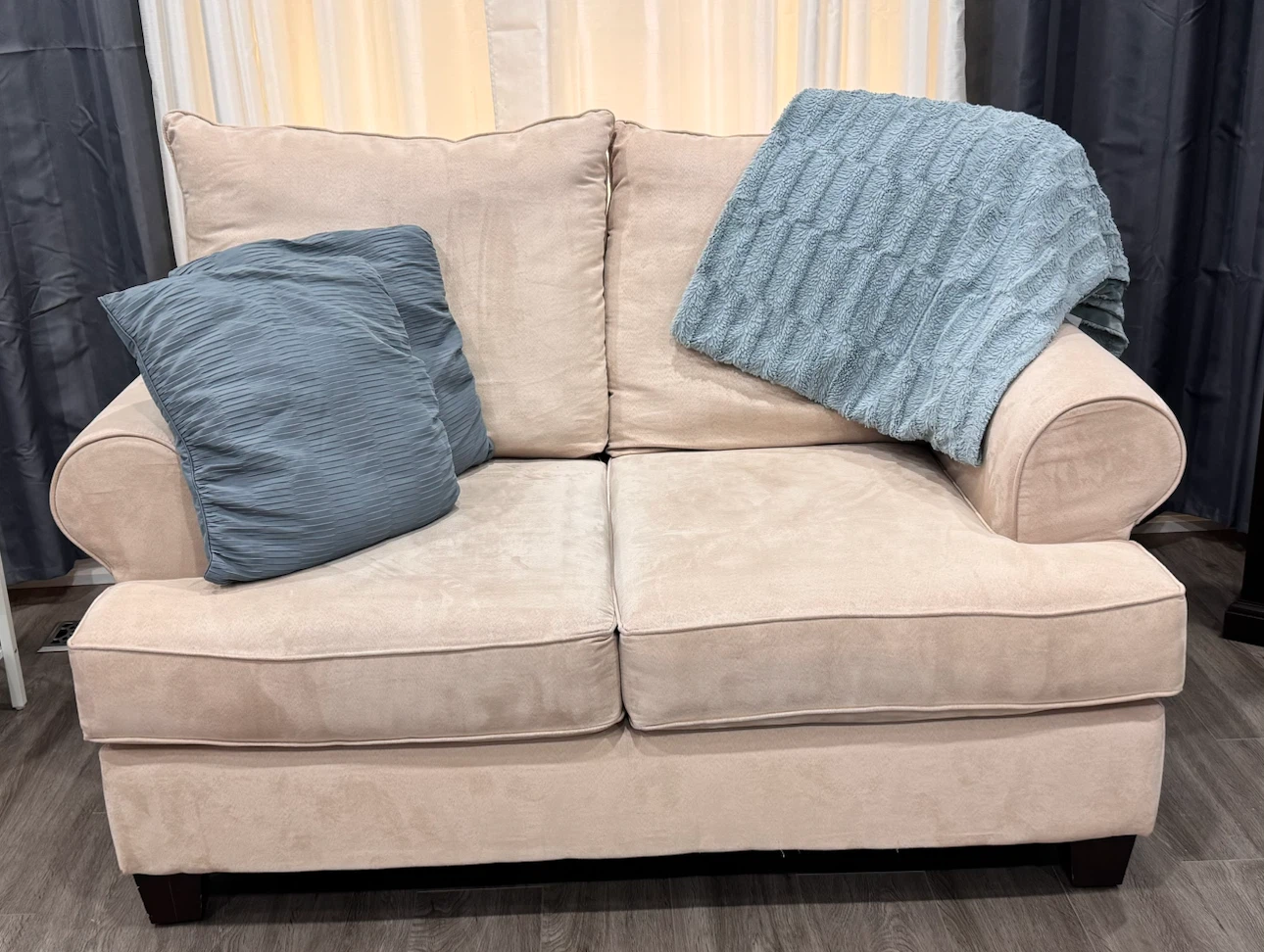Beige/Cream Loveseat and Accent Chair Set - photo 4