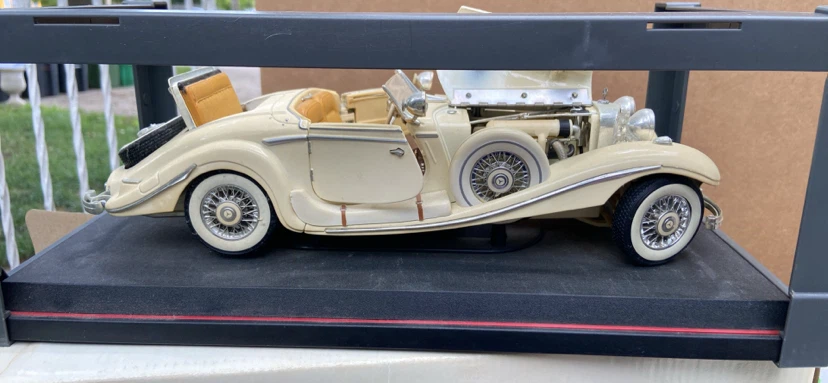 Maisto Mercedes-Benz 500 K Typ Specialroadster Model Car - photo 4