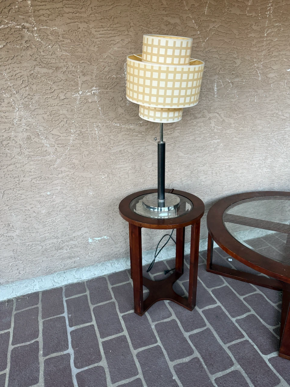 Tiered Lampshade Table Lamp - photo 2