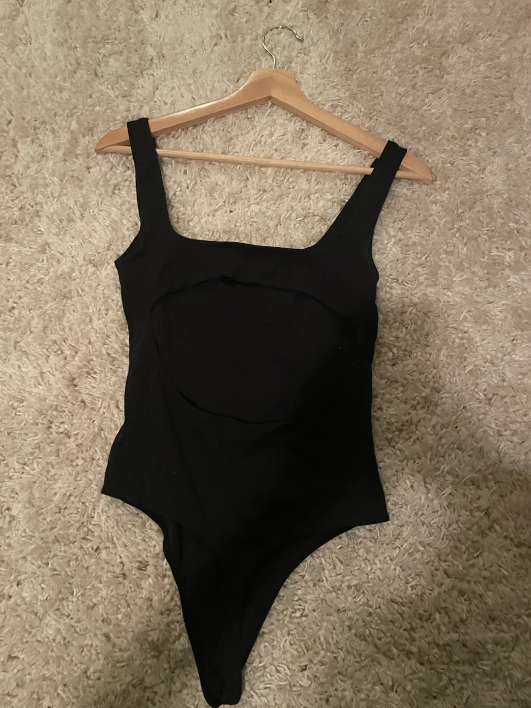 Aritzia Babaton Black body suit - photo 2