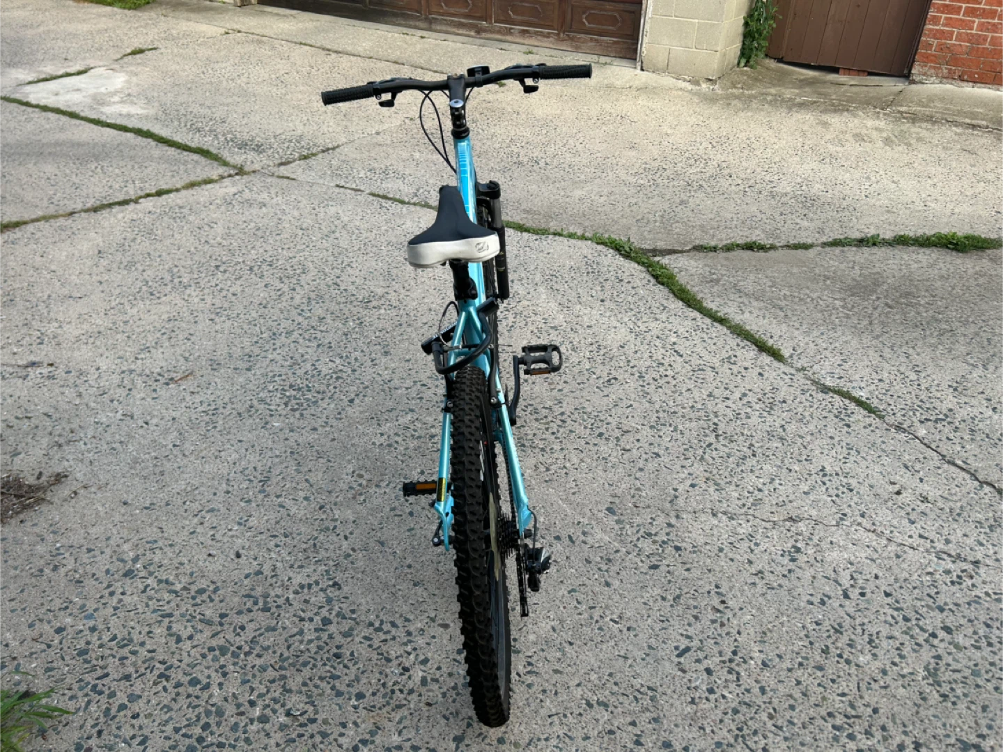 Jamis Mountain Bike - photo 2