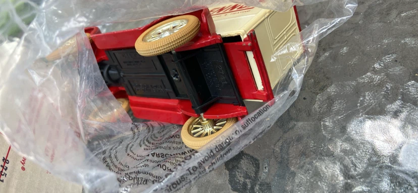 Lennox 1923 1/2 Ton Truck Bank - photo 4