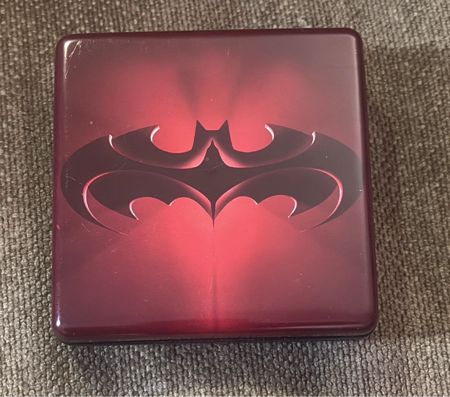 Batman & Robin Warner Bros. Studio Store Tin - photo 2