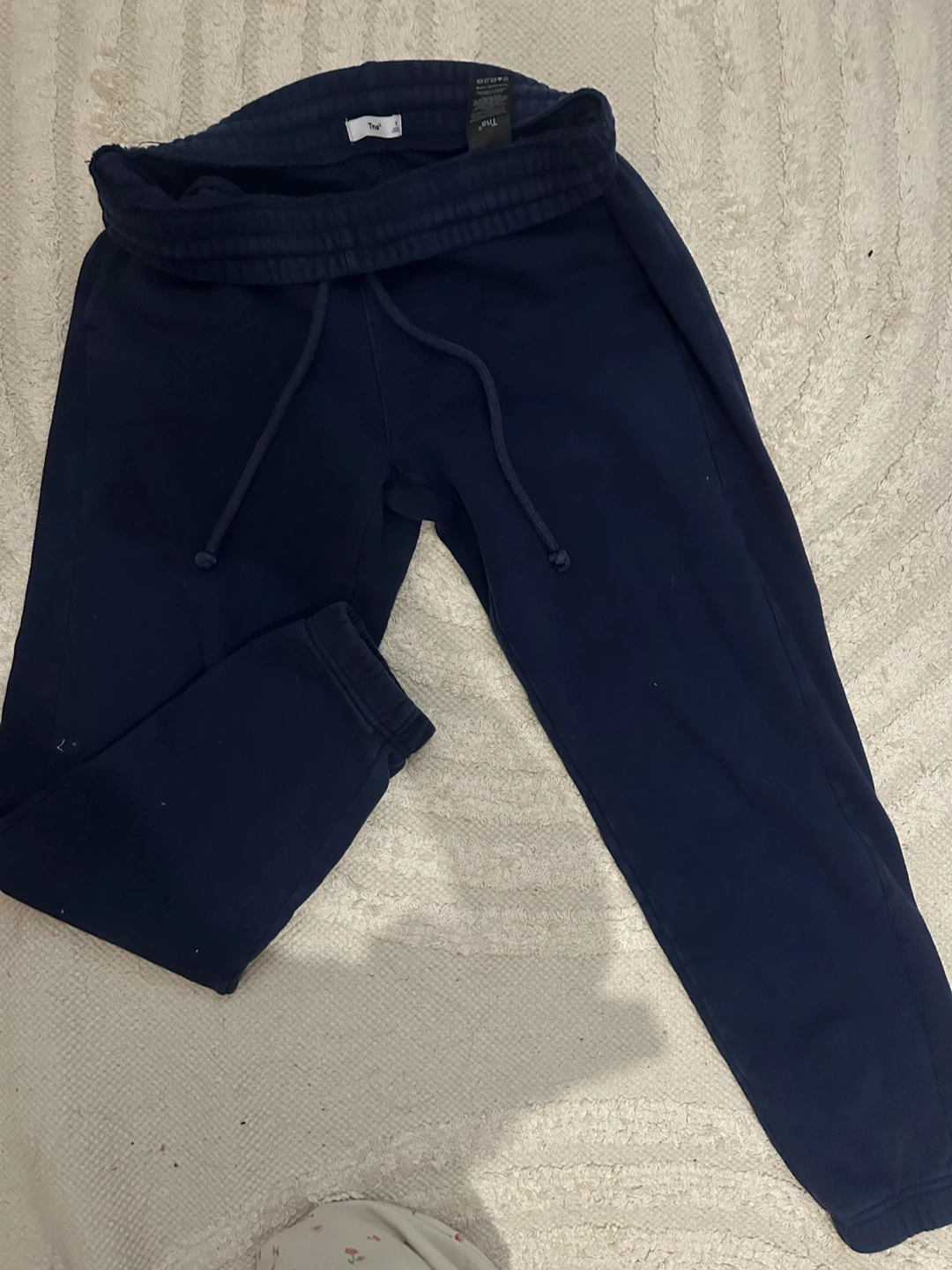 2 Navy blue aritiza/TNA sweatpants - photo 2