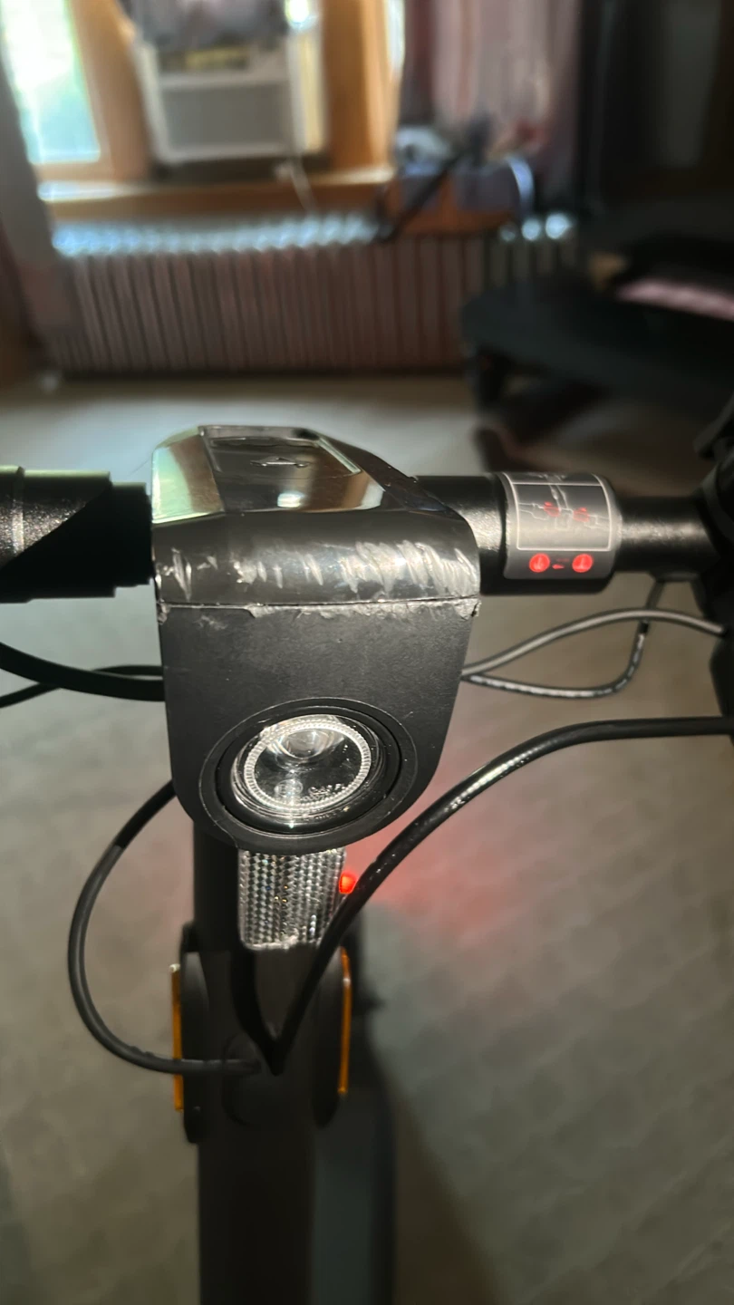 Electric scooter - photo 2