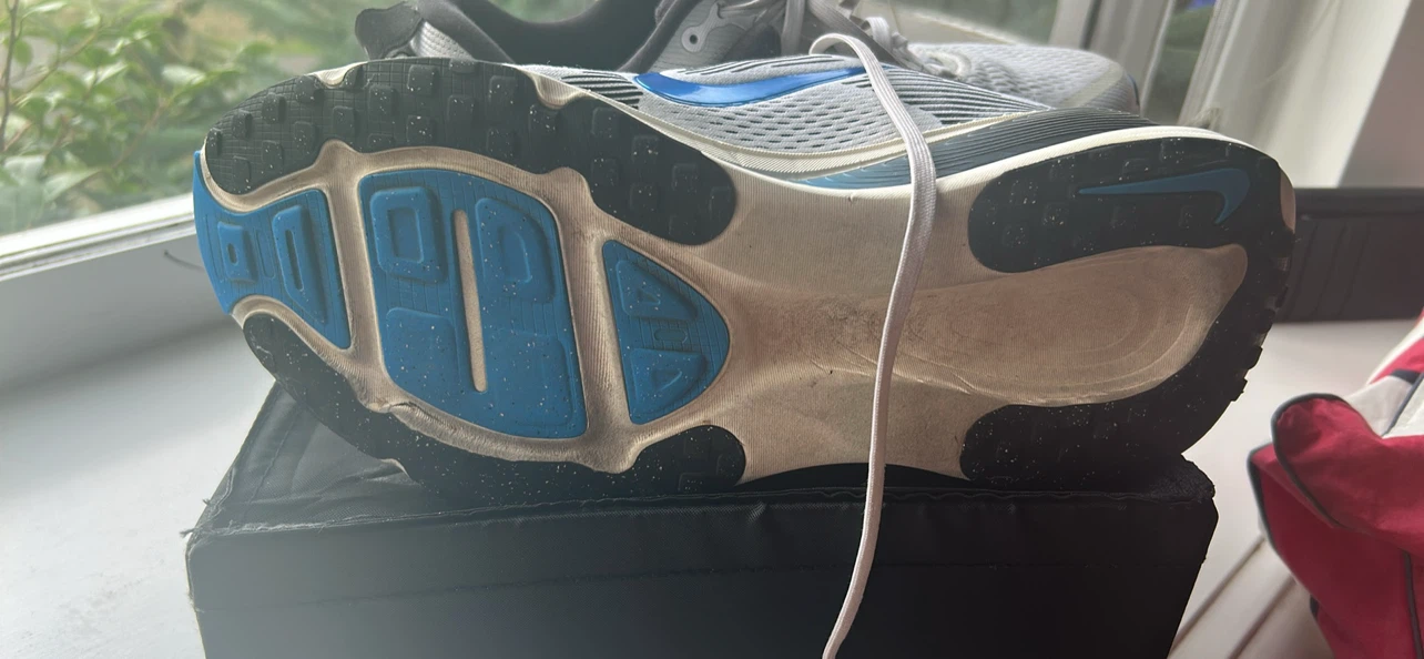 Nike Zoom Vomero 16 Running Shoes - photo 5