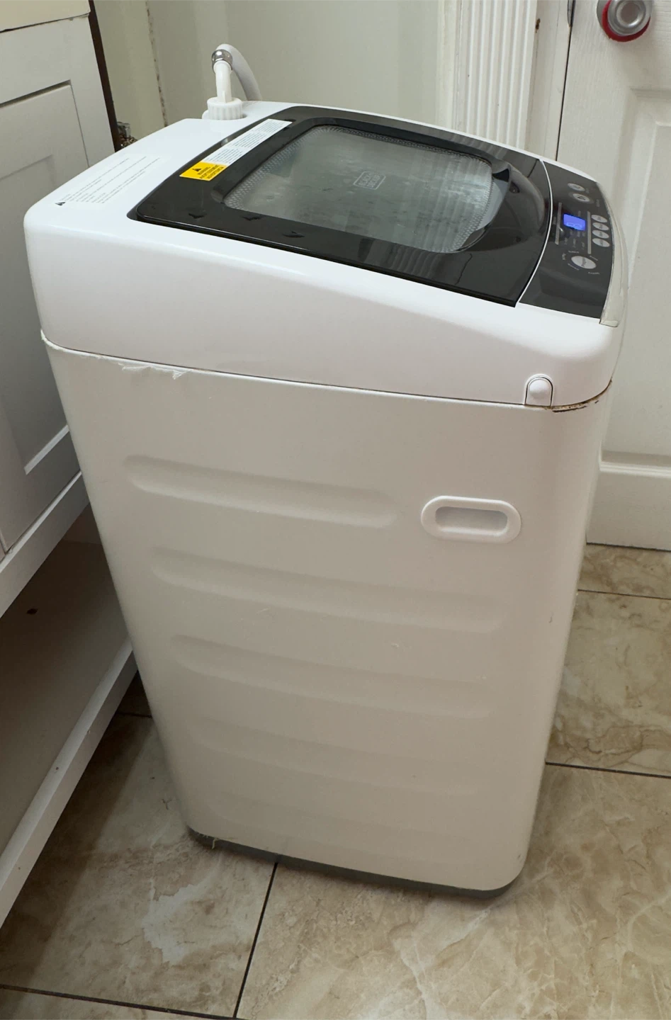 Black+Decker Compact Washing Machine