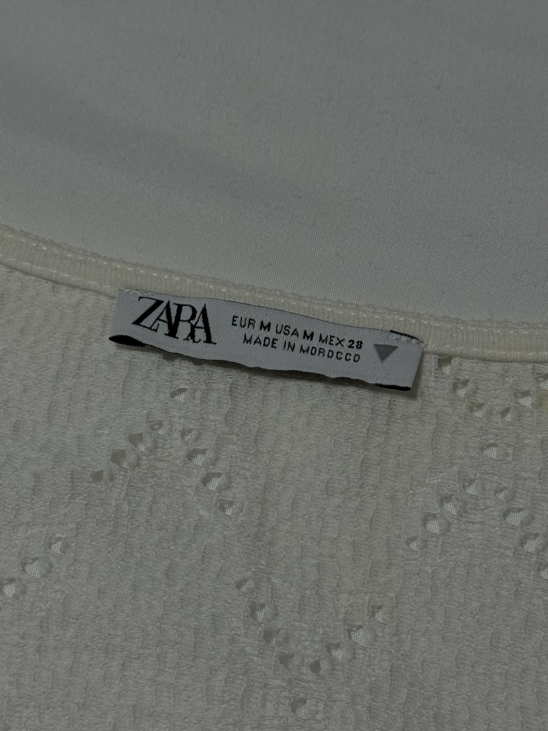 White ZARA Cropped Top with Puff Sleeves - photo 3