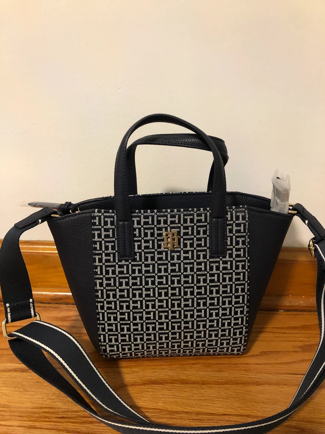 Tommy Hilfiger Tote Bag