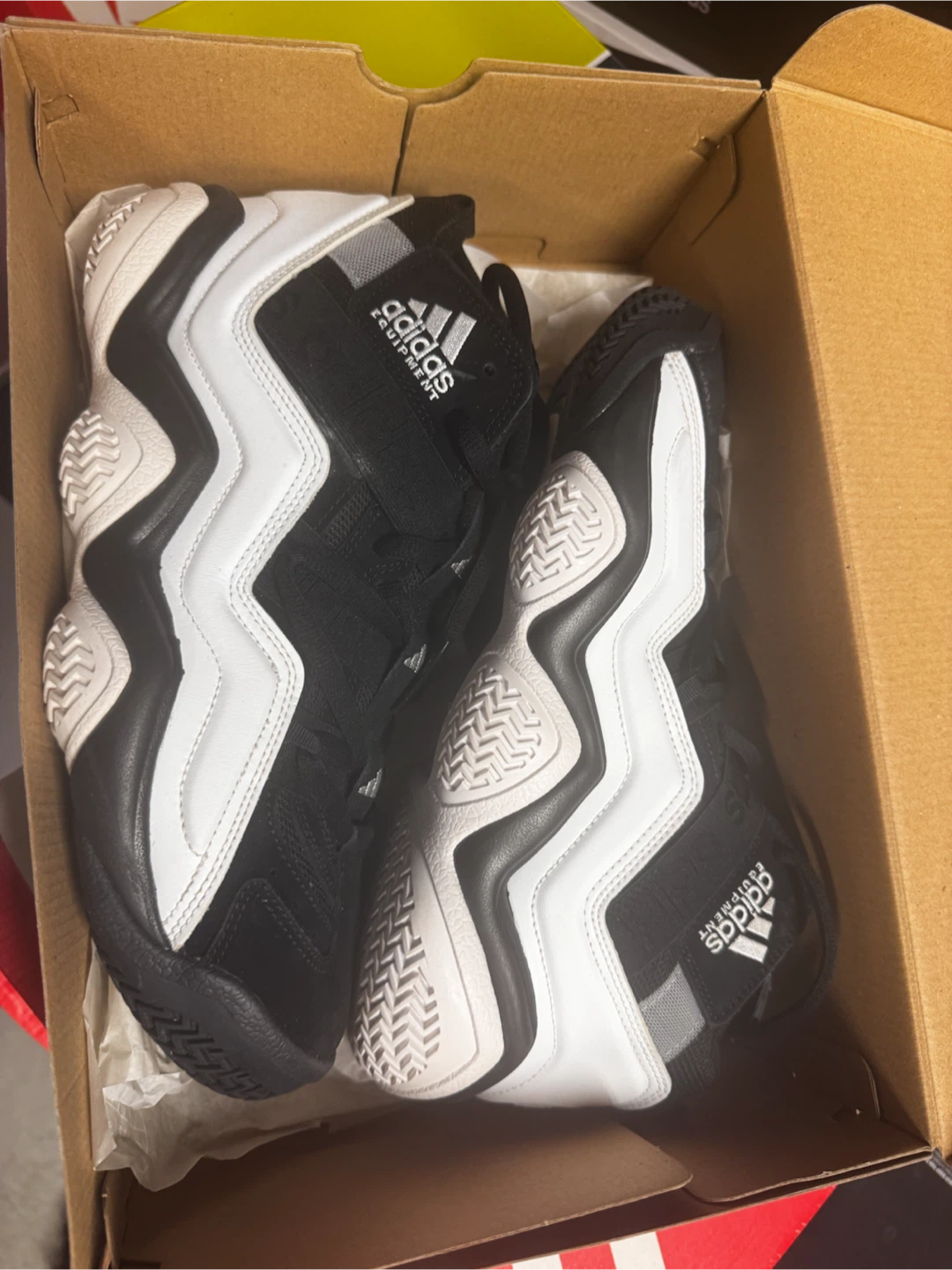 Reebok Hexalite Basketball Shoes - photo 3