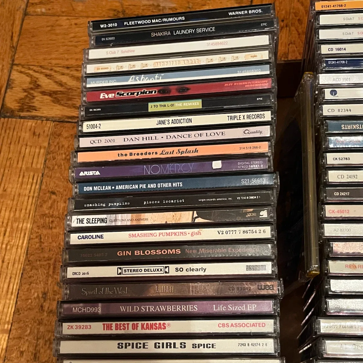 BIG LOT OF MIXED CDS - photo 4