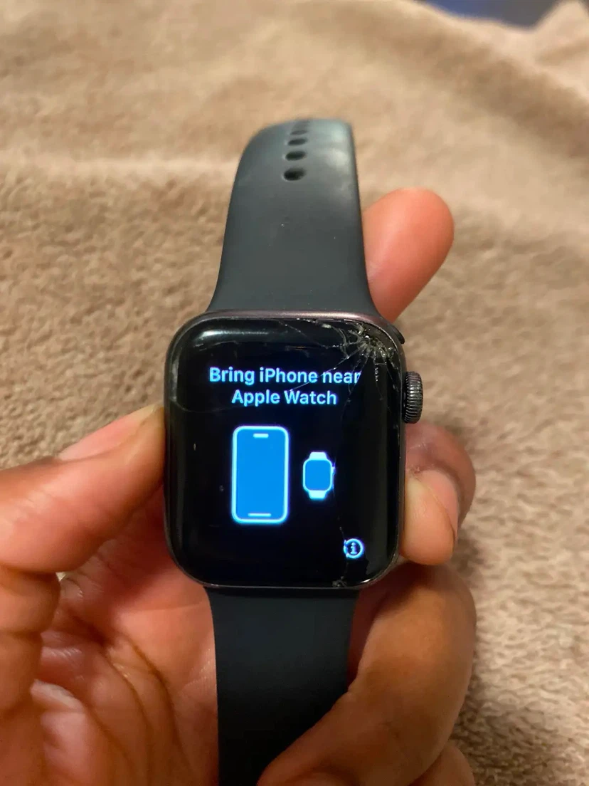 Apple Watch SE 40mm - photo 4
