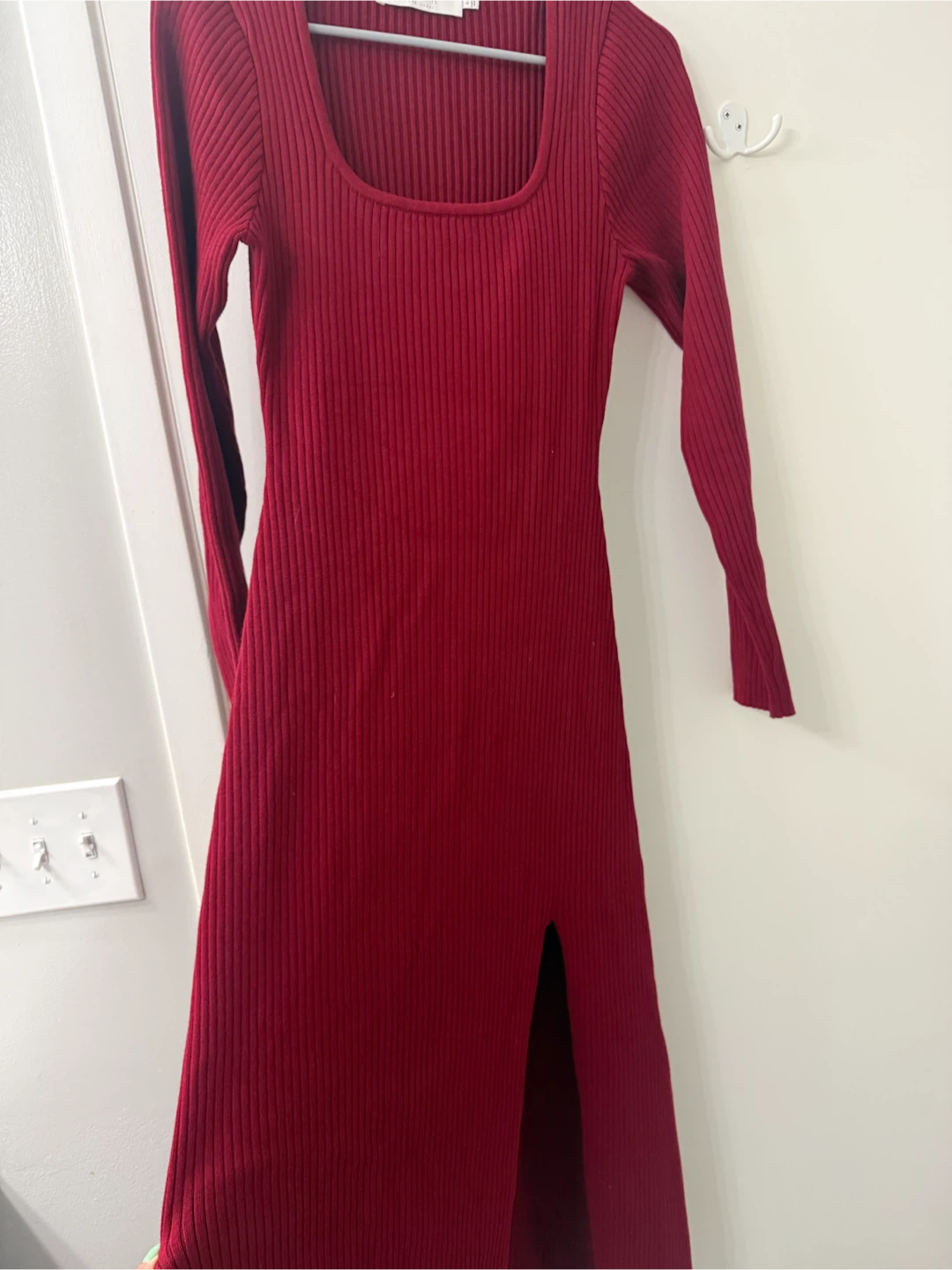 ASTR The Label Red Ribbed Long Sleeve Midi Dress - photo 2