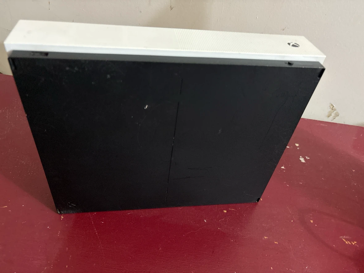 Xbox one S with hdmi/power cord/controller/charging dock - photo 3